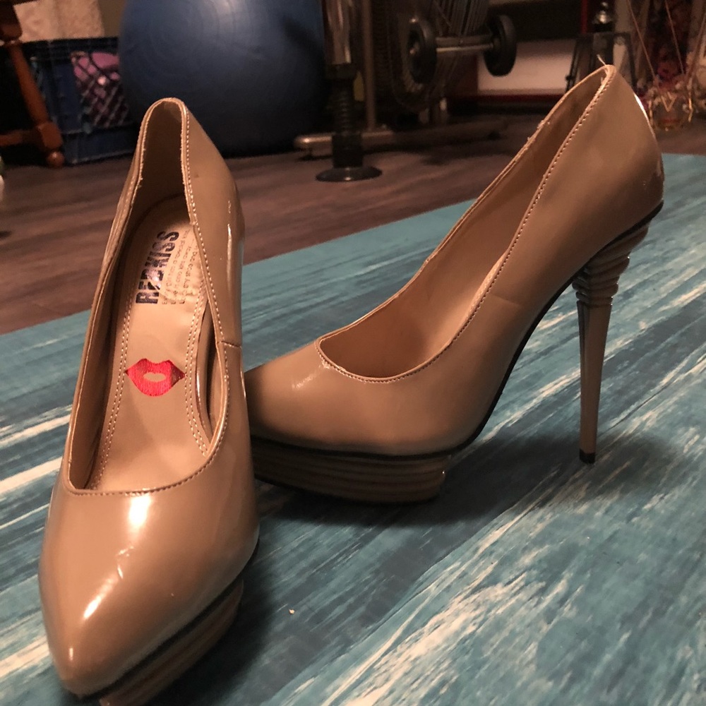 LK Avant-garde tan pumps unique high heels so cute - Picture 2 of 8